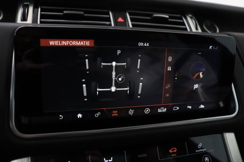 Land Rover Range Rover P400e Westminster | Panoramadak | Luchtvering | Leder | Meridian