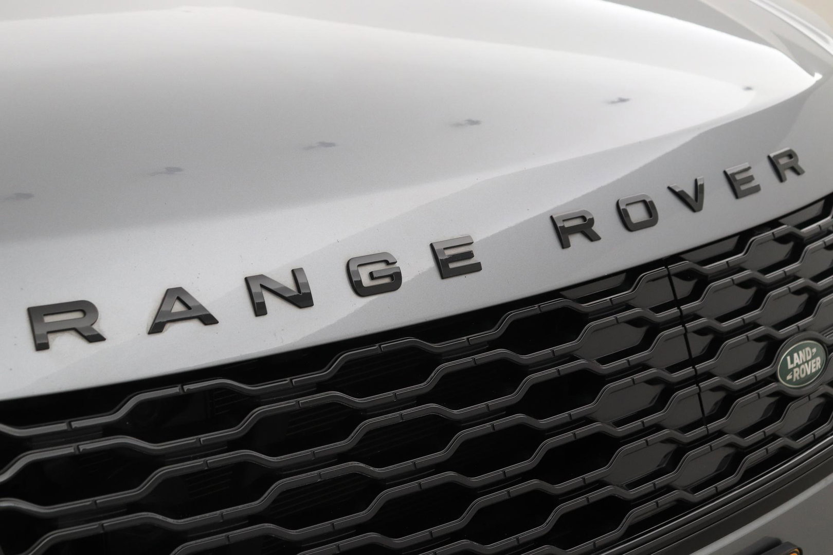 Land Rover Range Rover P400e Westminster | Panoramadak | Luchtvering | Leder | Meridian
