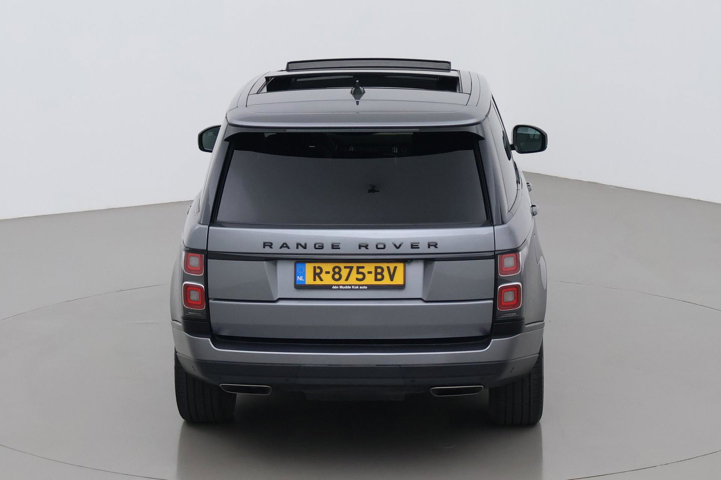 Land Rover Range Rover P400e Westminster | Panoramadak | Luchtvering | Leder | Meridian