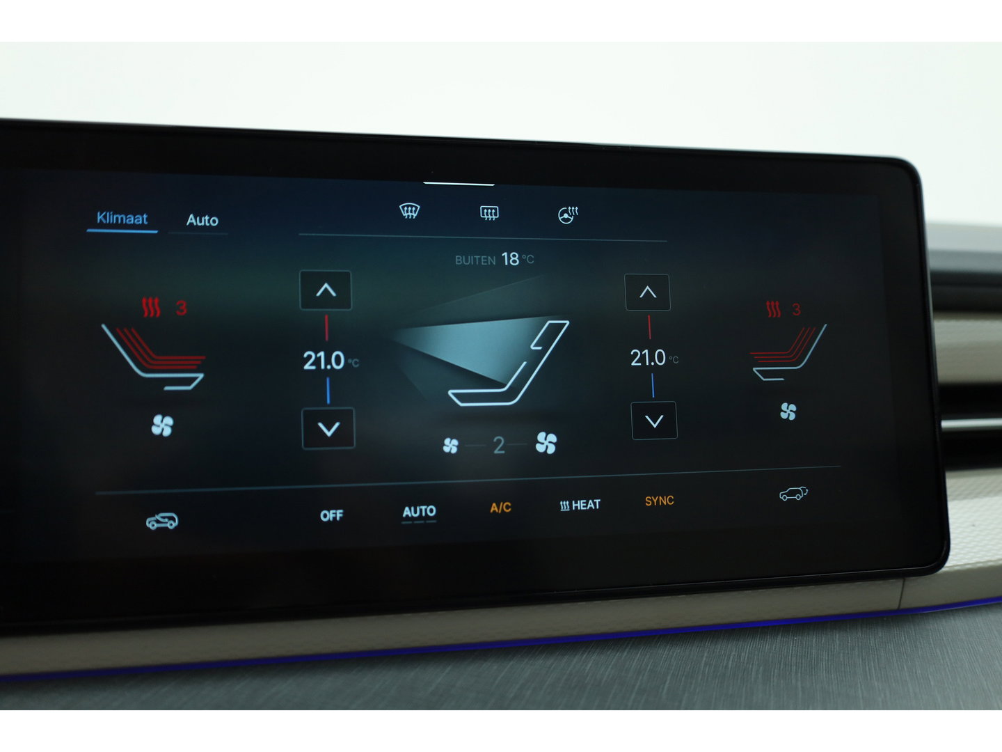 KGM Torres EVX Titanium 73.4 kWh | Pano | Navi | Keyless | 360cam | Stoel-Stuurverw. | Stoelvent. | Dodehoek. |
