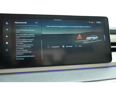 KGM Torres EVX Titanium 73.4 kWh | Pano | Navi | Keyless | 360cam | Stoel-Stuurverw. | Stoelvent. | Dodehoek. |