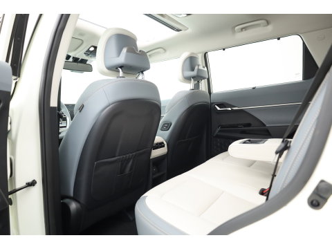 KGM Torres EVX Titanium 73.4 kWh | Pano | Navi | Keyless | 360cam | Stoel-Stuurverw. | Stoelvent. | Dodehoek. |