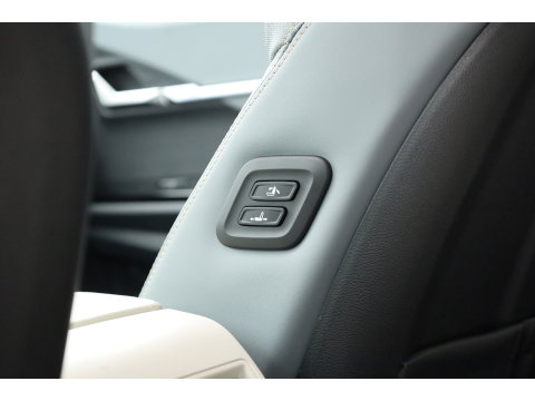 KGM Torres EVX Titanium 73.4 kWh | Pano | Navi | Keyless | 360cam | Stoel-Stuurverw. | Stoelvent. | Dodehoek. |