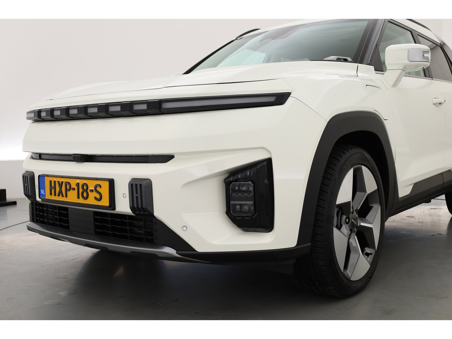 KGM Torres EVX Titanium 73.4 kWh | Pano | Navi | Keyless | 360cam | Stoel-Stuurverw. | Stoelvent. | Dodehoek. |