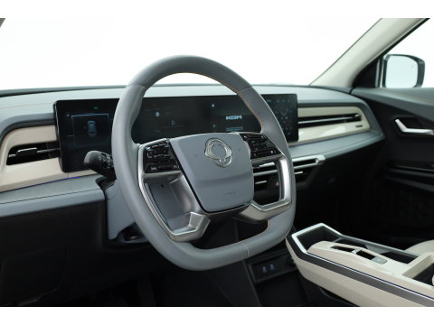 KGM Torres EVX Titanium 73.4 kWh | Pano | Navi | Keyless | 360cam | Stoel-Stuurverw. | Stoelvent. | Dodehoek. |