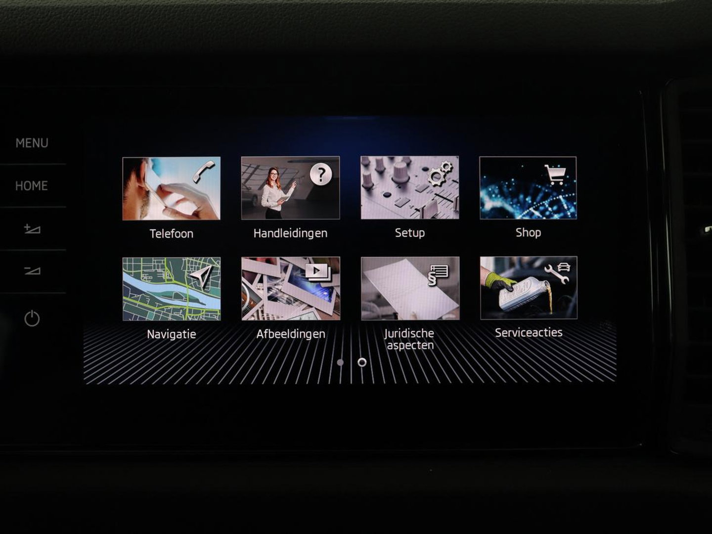 Škoda Kodiaq 1.5 TSI Sportline Business | Leder/alcantara | Memory | Cruise control | Stuur/stoel verwarming | Canton Sound | Carplay | Carplay | Camera | Park assist | Trekhaak | Elektrische achterklep