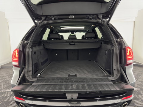 BMW X5 sDrive25d High Executive Aut. *PANO | LEATHER | FULL-LED | MEMORY-PACK | HIFI-SOUND | HEATED-COMFORTSEATS | NAVI-FULLMAP | SHIFT-PADDLES | PRIVACY-GLASS | AMBIENT-LIGHT | ECC | PDC | CRUISE | 19''ALU | TOWBAR*