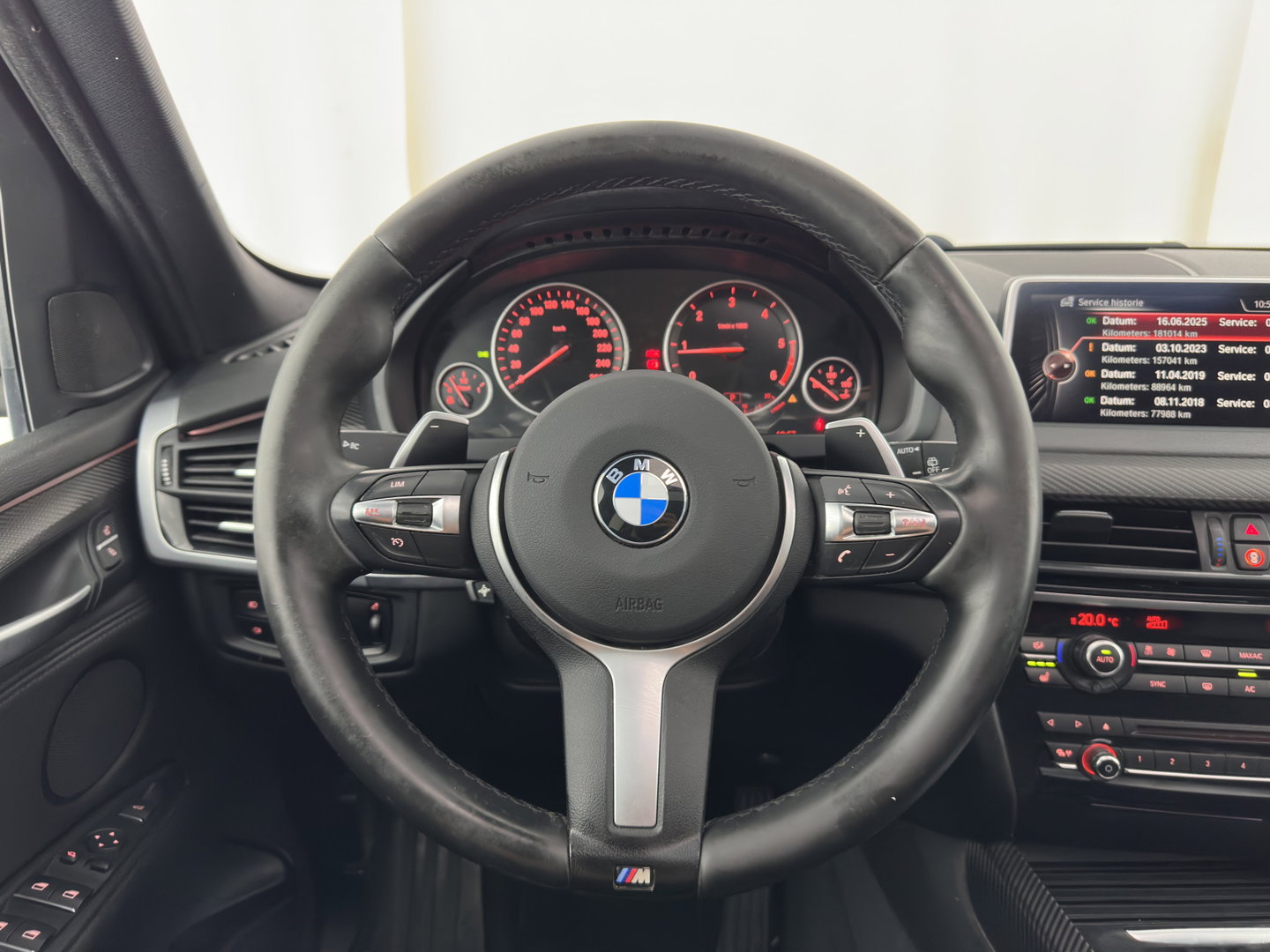 BMW X5 sDrive25d High Executive Aut. *PANO | LEATHER | FULL-LED | MEMORY-PACK | HIFI-SOUND | HEATED-COMFORTSEATS | NAVI-FULLMAP | SHIFT-PADDLES | PRIVACY-GLASS | AMBIENT-LIGHT | ECC | PDC | CRUISE | 19''ALU | TOWBAR*