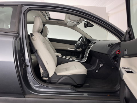 Volvo C30 1.6D S/S Kinetic *PANO | LEATHER | HEATED-COMFORTSEATS | NAVI-FULLMAP | ECC | PDC | CRUISE | 17''ALU*