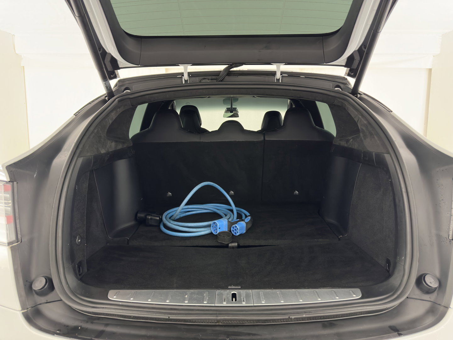 Tesla Model X 90D Base [3-Fase-11kW] (INCL.BTW) Aut. *PANO-WINDOW | AUTOPILOT | LEATHER | NAVI-FULLMAP | FULL-LED | AIRSUSPENSION | DIGI-COCKPIT | CCS-FASTLOADER | KEYLESS | DAB+ | HEATED-SPORTSEATS | PRIVACY-GLASS | 20"ALU*