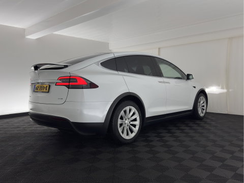 Tesla Model X 90D Base [3-Fase-11kW] (INCL.BTW) Aut. *PANO-WINDOW | AUTOPILOT | LEATHER | NAVI-FULLMAP | FULL-LED | AIRSUSPENSION | DIGI-COCKPIT | CCS-FASTLOADER | KEYLESS | DAB+ | HEATED-SPORTSEATS | PRIVACY-GLASS | 20"ALU*