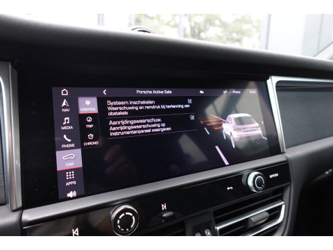 Porsche Macan 2.9 GTS PANO SPORT CHRONO BOSE