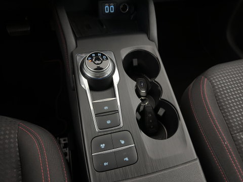 Ford Kuga 2.5 PHEV ST-Line (Plug-In) {SoH-86%} (INCL-BTW) Aut. *DIGI-COCKPIT | ADAPTIVE-CRUISE | BLINDSPOT | FULL-LED | KEYLESS | DAB | CARPLAY | NAVI-FULLMAP | HEATED-SPORTSEATS | PRIVACY-GLASS | 18"ALU*