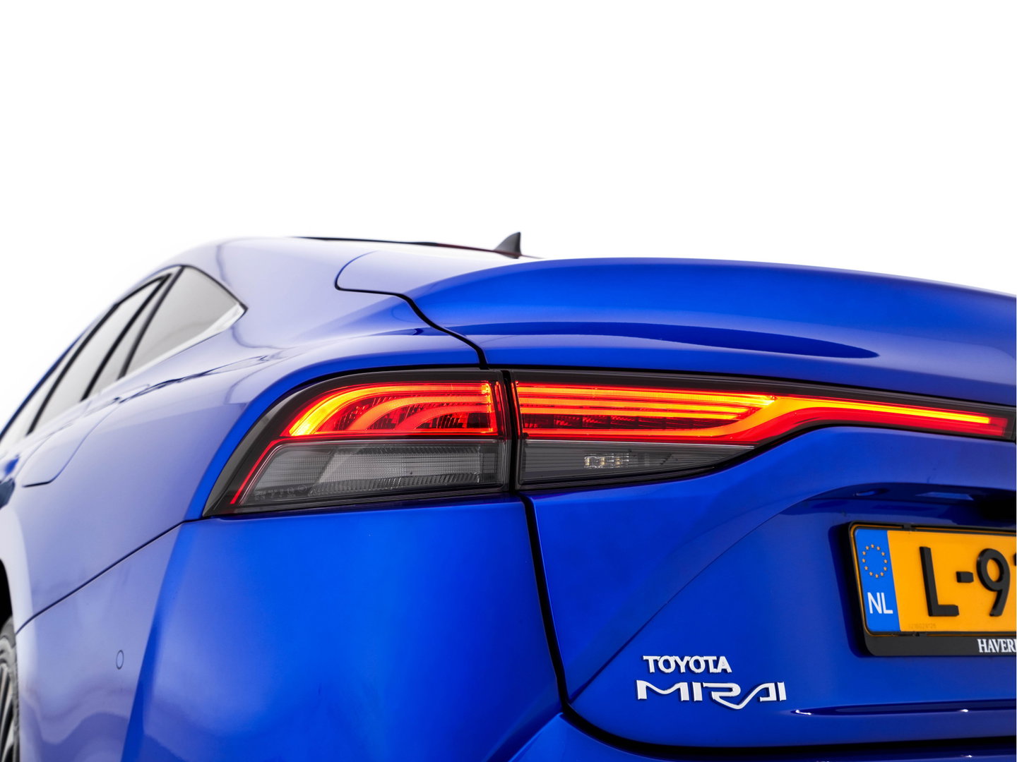 Toyota Mirai Prestige [ HYDROGEN ] (INCL.BTW) Aut. *PANO | HEAD-UP | LEATHER | FULL-LED | TOP-VIEW | ADAPTIVE-CRUISE | BLIND-SPOT | HEATED-COMFORTSEATS | KEYLESS | PRIVACY-GLASS | AMBIENT-LIGHT | ECC | PDC | 20''ALU*