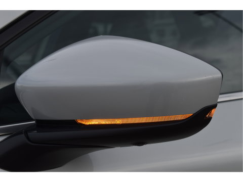 Mazda CX-30 2.0 e-SkyActiv-X M 186 pk Hybrid Exclusive-line | NL-Auto | HUD | Afn.trekhaak | Open dak | BOSE | 360 gr.camera | Keyless | Memorystoel | Full LED