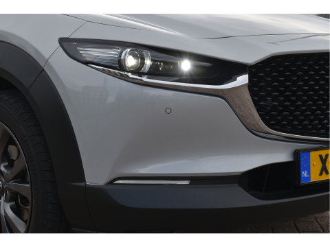 Mazda CX-30 2.0 e-SkyActiv-X M 186 pk Hybrid Exclusive-line | NL-Auto | HUD | Afn.trekhaak | Open dak | BOSE | 360 gr.camera | Keyless | Memorystoel | Full LED