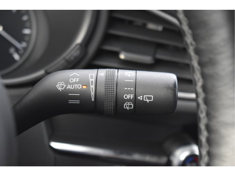 Mazda CX-30 2.0 e-SkyActiv-X M 186 pk Hybrid Exclusive-line | NL-Auto | HUD | Afn.trekhaak | Open dak | BOSE | 360 gr.camera | Keyless | Memorystoel | Full LED