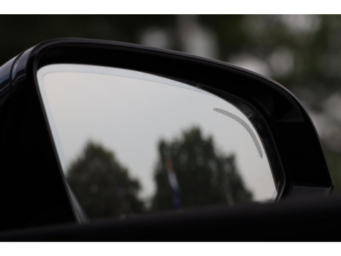 Volvo V60 2.0 T8 Recharge AWD R-Design Panoramadak