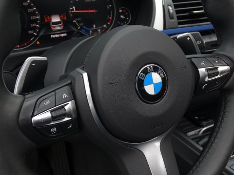 BMW 3 Serie Touring 340i 327PK M-sport / individual / Harman Kardon / ACC / Pano / Head-Up