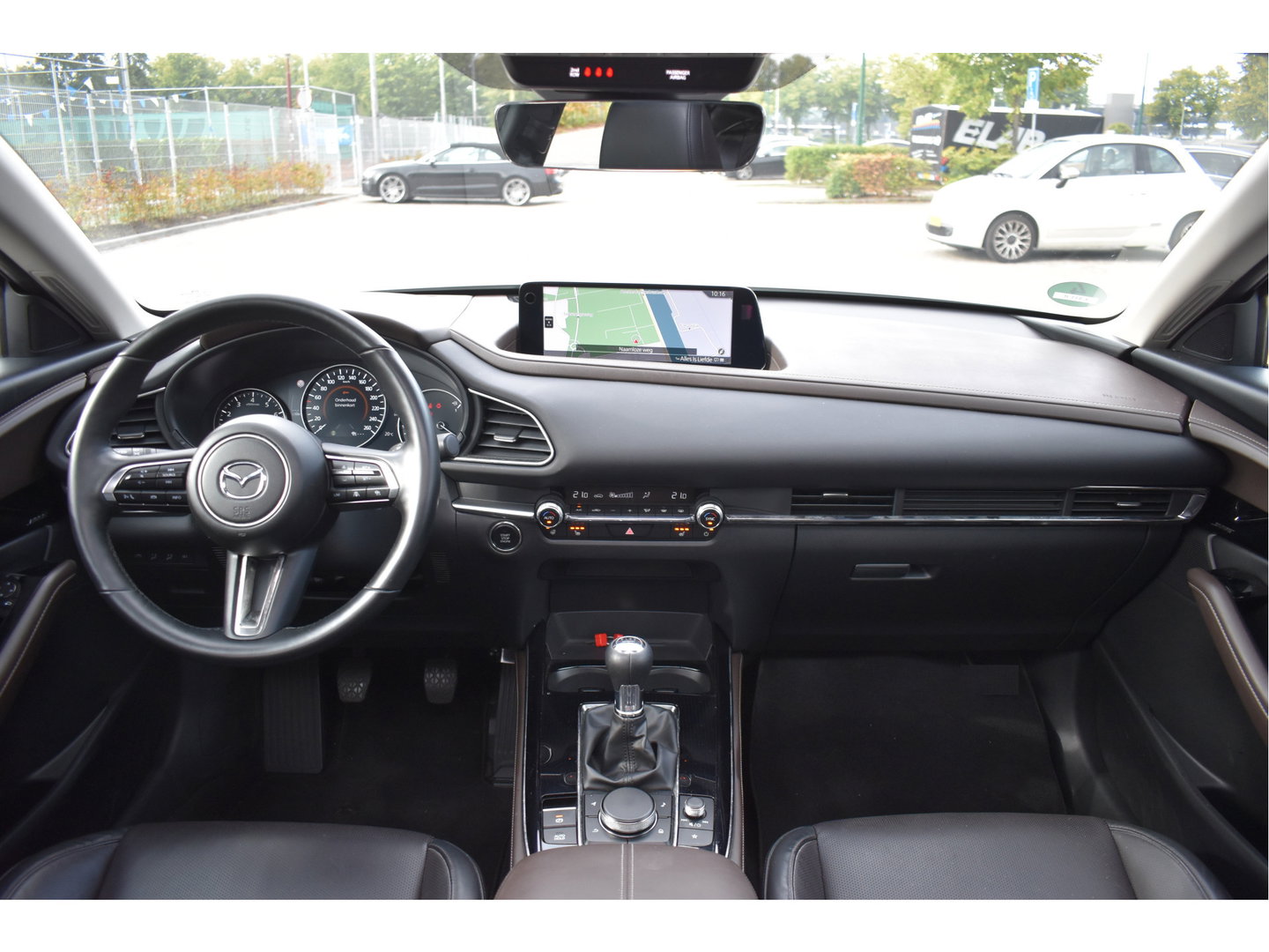 Mazda CX-30 2.0 e-SkyActiv-X M 186 pk Hybrid Exclusive-line | NL-Auto | HUD | Afn.trekhaak | Open dak | BOSE | 360 gr.camera | Keyless | Memorystoel | Full LED