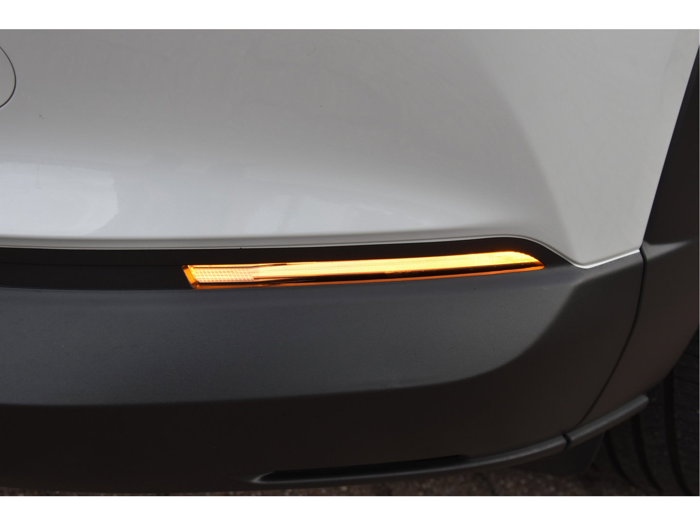 Mazda CX-30 2.0 e-SkyActiv-X M 186 pk Hybrid Exclusive-line | NL-Auto | HUD | Afn.trekhaak | Open dak | BOSE | 360 gr.camera | Keyless | Memorystoel | Full LED