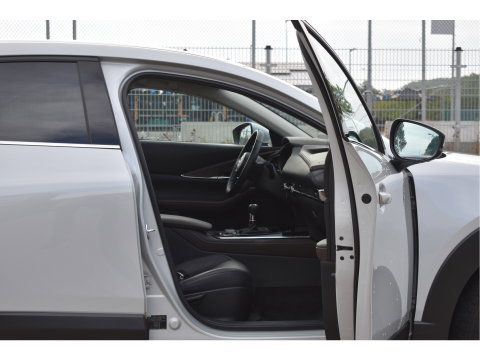 Mazda CX-30 2.0 e-SkyActiv-X M 186 pk Hybrid Exclusive-line | NL-Auto | HUD | Afn.trekhaak | Open dak | BOSE | 360 gr.camera | Keyless | Memorystoel | Full LED