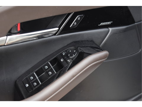 Mazda CX-30 2.0 e-SkyActiv-X M 186 pk Hybrid Exclusive-line | NL-Auto | HUD | Afn.trekhaak | Open dak | BOSE | 360 gr.camera | Keyless | Memorystoel | Full LED