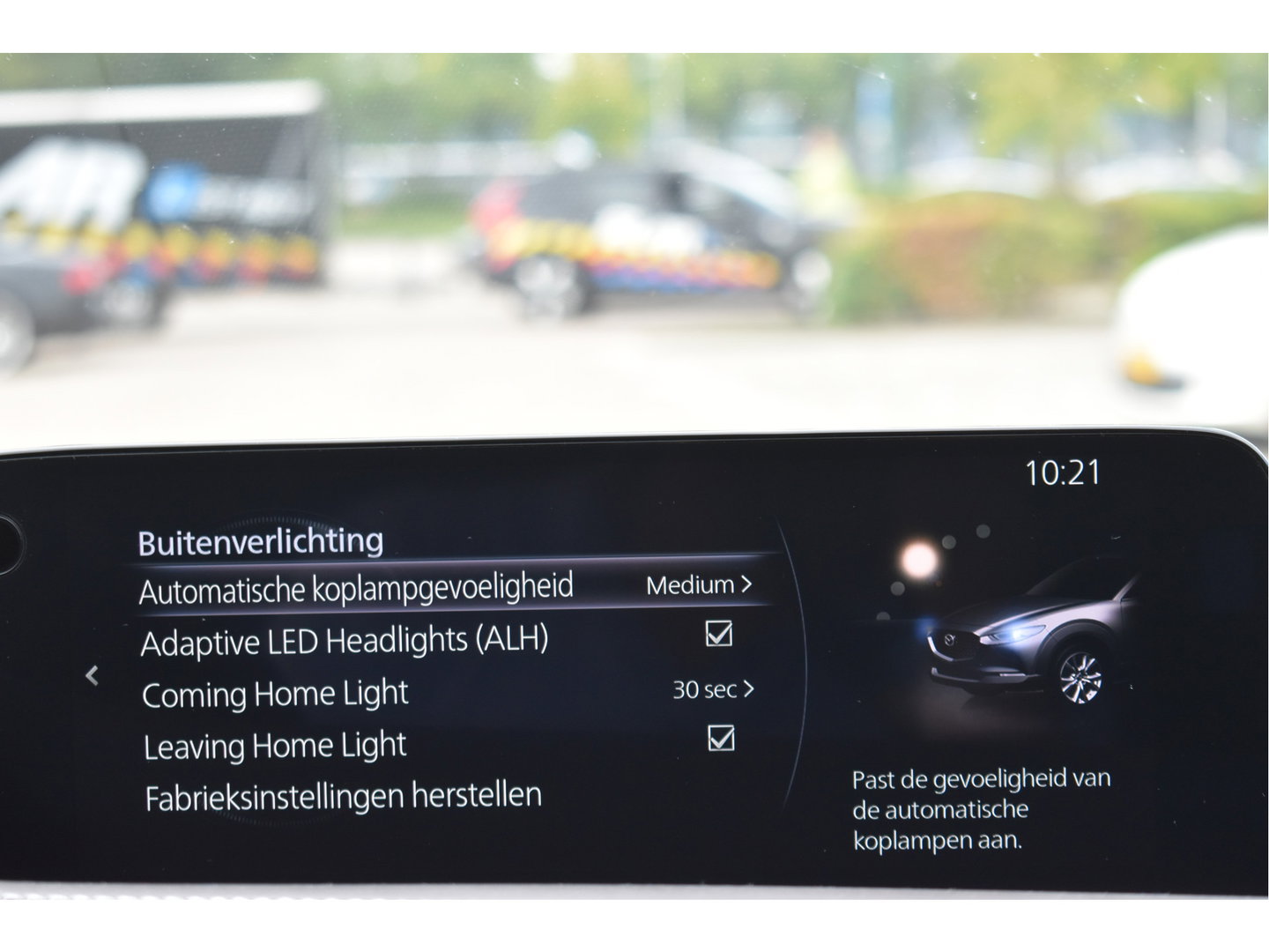 Mazda CX-30 2.0 e-SkyActiv-X M 186 pk Hybrid Exclusive-line | NL-Auto | HUD | Afn.trekhaak | Open dak | BOSE | 360 gr.camera | Keyless | Memorystoel | Full LED