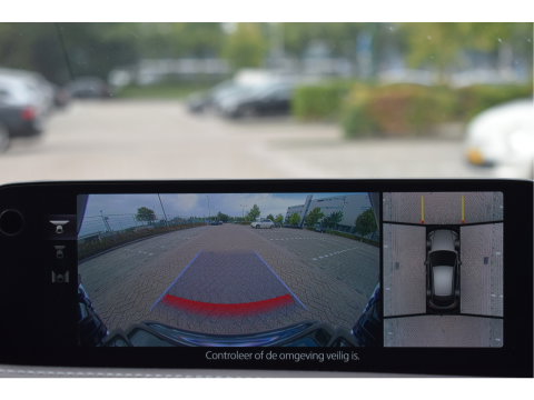Mazda CX-30 2.0 e-SkyActiv-X M 186 pk Hybrid Exclusive-line | NL-Auto | HUD | Afn.trekhaak | Open dak | BOSE | 360 gr.camera | Keyless | Memorystoel | Full LED