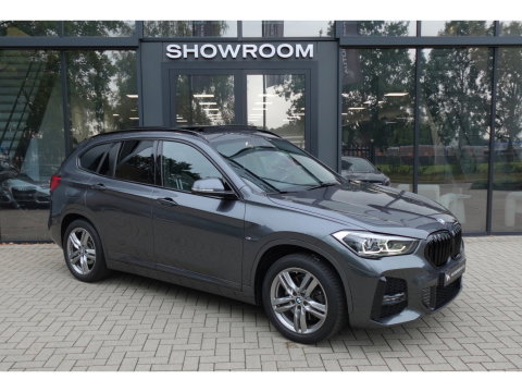 BMW X1 XDrive25e Executive PANO NAVI CAM VOL