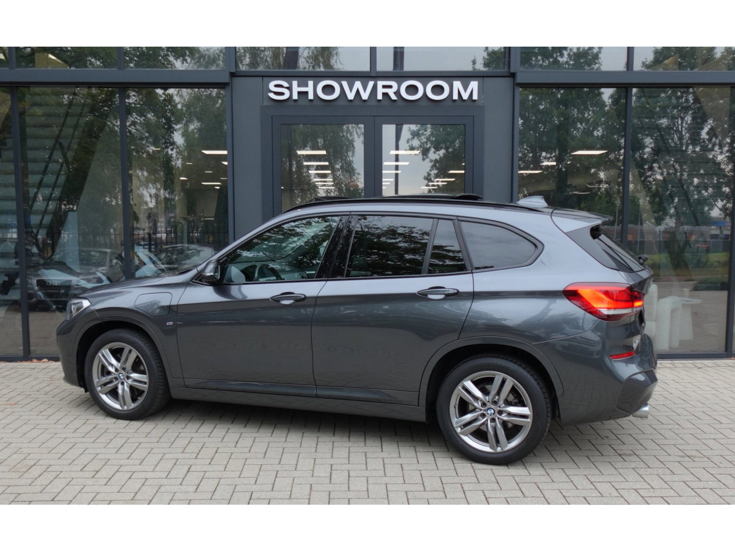 BMW X1 XDrive25e Executive PANO NAVI CAM VOL