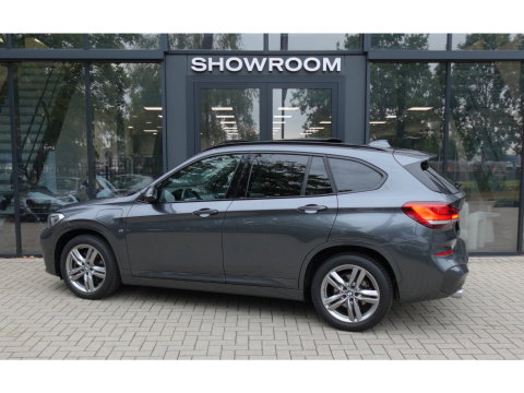 BMW X1 XDrive25e Executive PANO NAVI CAM VOL