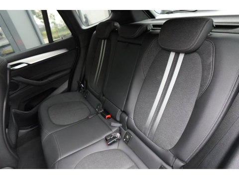 BMW X1 XDrive25e Executive PANO NAVI CAM VOL
