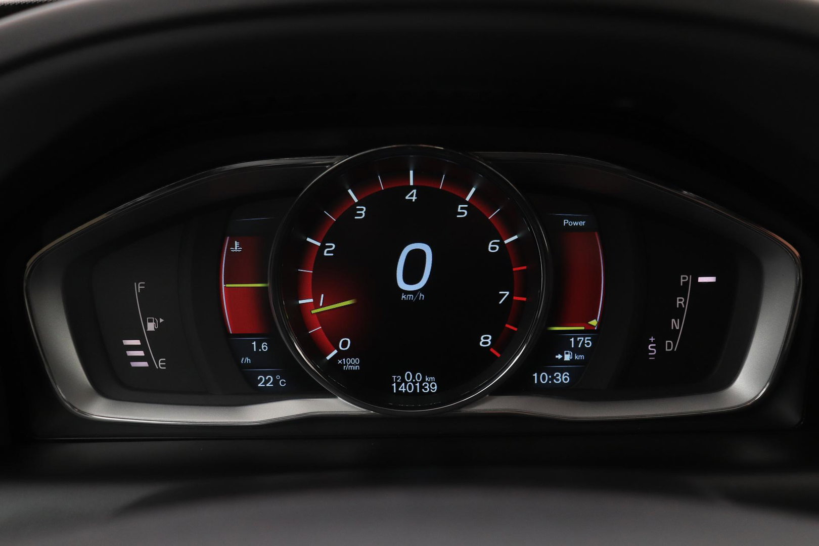 Volvo XC60 T5 Momentum | Elektrische Stoel + Memory | Stoelverwarming | Trekhaak | Cruise Control