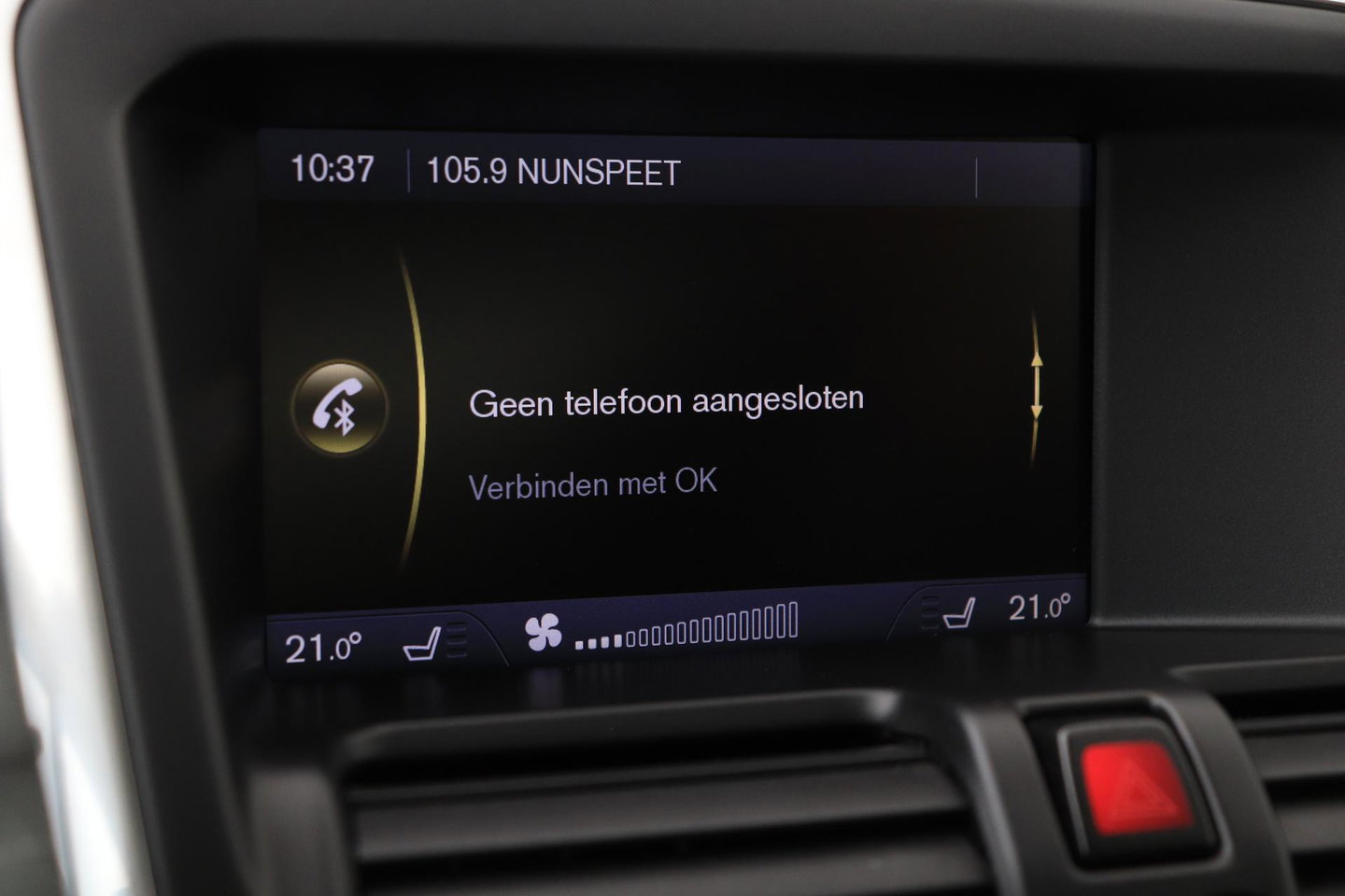 Volvo XC60 T5 Momentum | Elektrische Stoel + Memory | Stoelverwarming | Trekhaak | Cruise Control