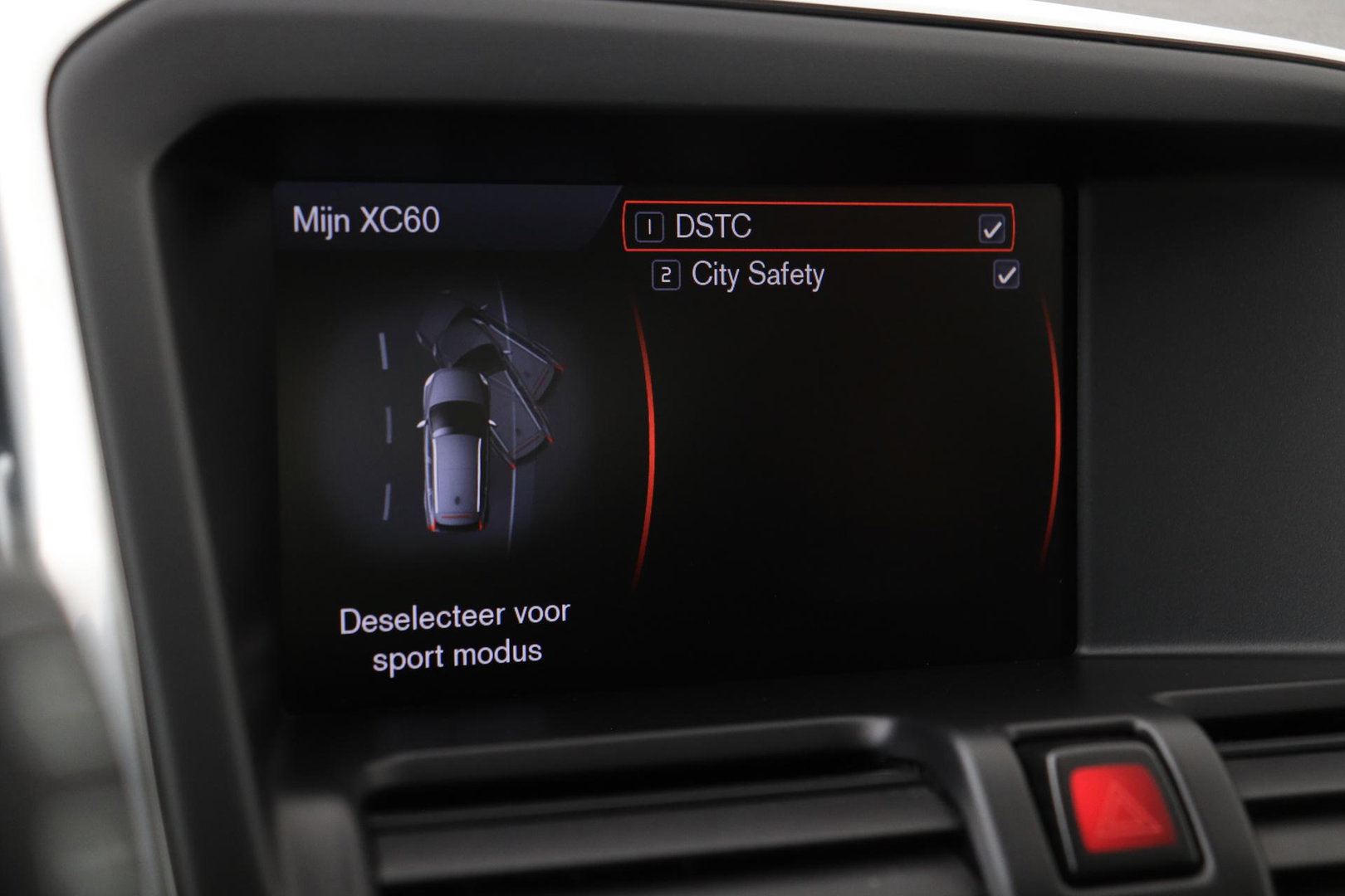 Volvo XC60 T5 Momentum | Elektrische Stoel + Memory | Stoelverwarming | Trekhaak | Cruise Control