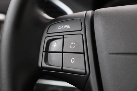 Volvo XC60 T5 Momentum | Elektrische Stoel + Memory | Stoelverwarming | Trekhaak | Cruise Control