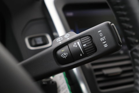 Volvo XC60 T5 Momentum | Elektrische Stoel + Memory | Stoelverwarming | Trekhaak | Cruise Control