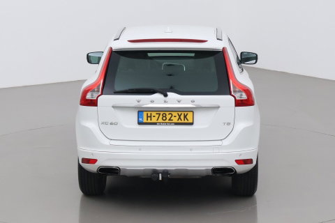 Volvo XC60 T5 Momentum | Elektrische Stoel + Memory | Stoelverwarming | Trekhaak | Cruise Control