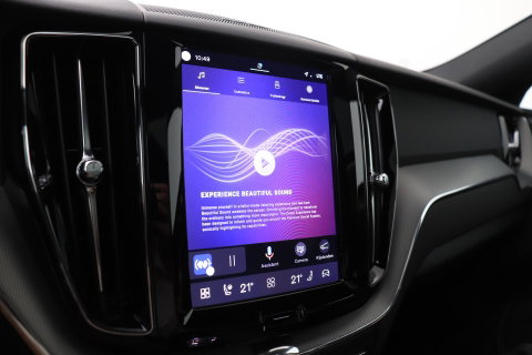 Volvo XC60 T6 Plus Black Edition | Harman/Kardon | Panoramadak | 360-camera | 21 Inch