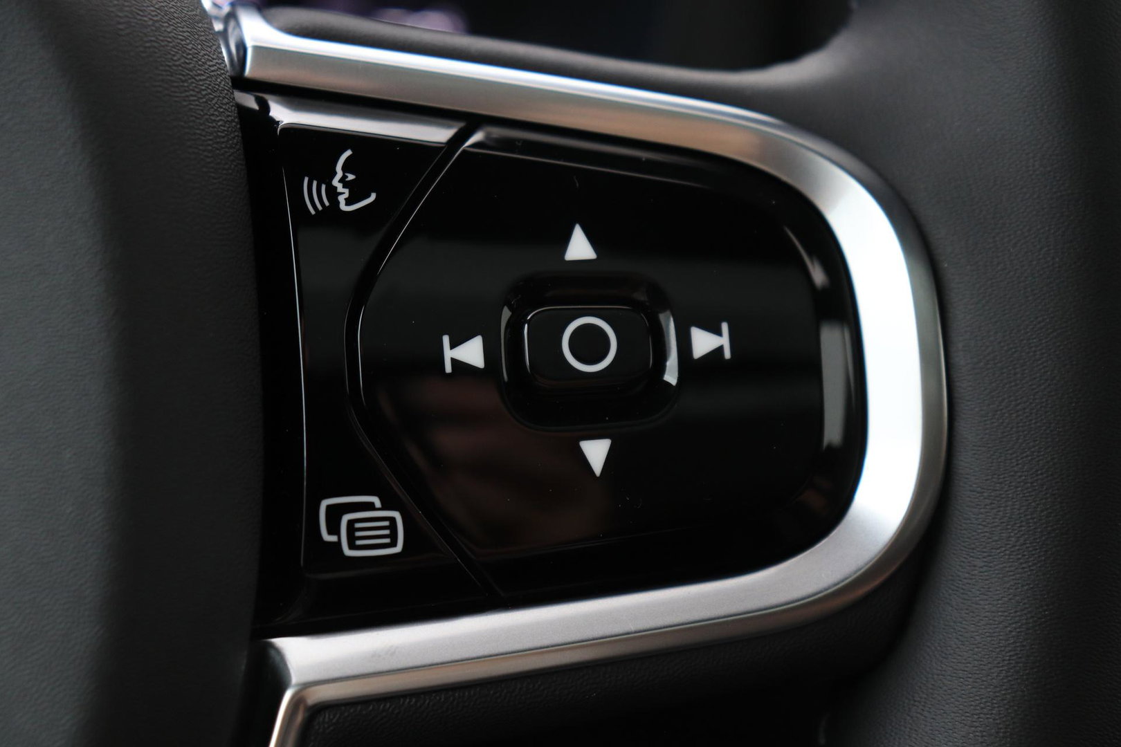 Volvo XC60 T6 Plus Black Edition | Harman/Kardon | Panoramadak | 360-camera | 21 Inch