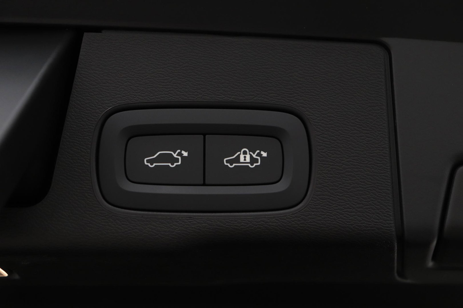 Volvo XC60 T6 Plus Black Edition | Harman/Kardon | Panoramadak | 360-camera | 21 Inch