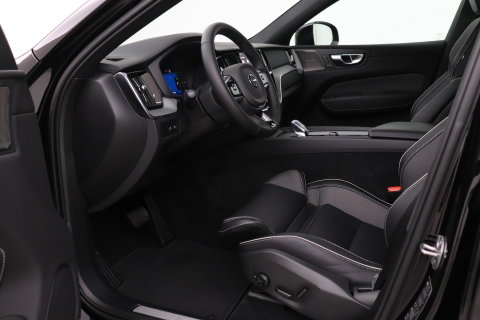 Volvo XC60 T6 Plus Black Edition | Harman/Kardon | Panoramadak | 360-camera | 21 Inch