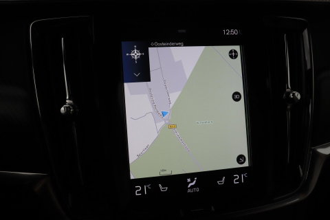 Volvo V90 T8 AWD R-Design | Luchtvering | Harman/Kardon | Trekhaak | 360° Camera | BLIS | Standkachel | 20 Inch | ACC