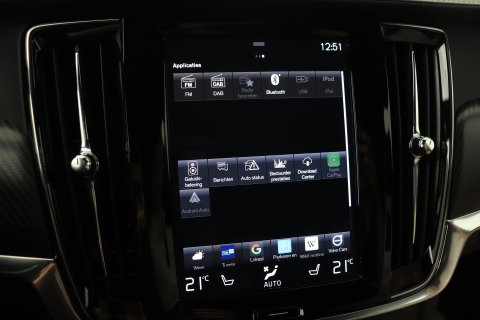 Volvo V90 T8 AWD R-Design | Luchtvering | Harman/Kardon | Trekhaak | 360° Camera | BLIS | Standkachel | 20 Inch | ACC