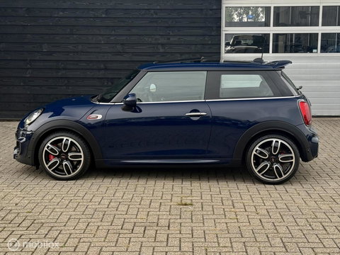 MINI 3-Deurs 2.0 John Cooper Works Chili | Pano | Leder | HUD | 231 PK
