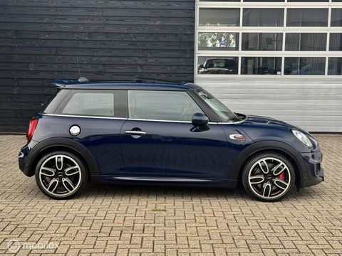 MINI 3-Deurs 2.0 John Cooper Works Chili | Pano | Leder | HUD | 231 PK