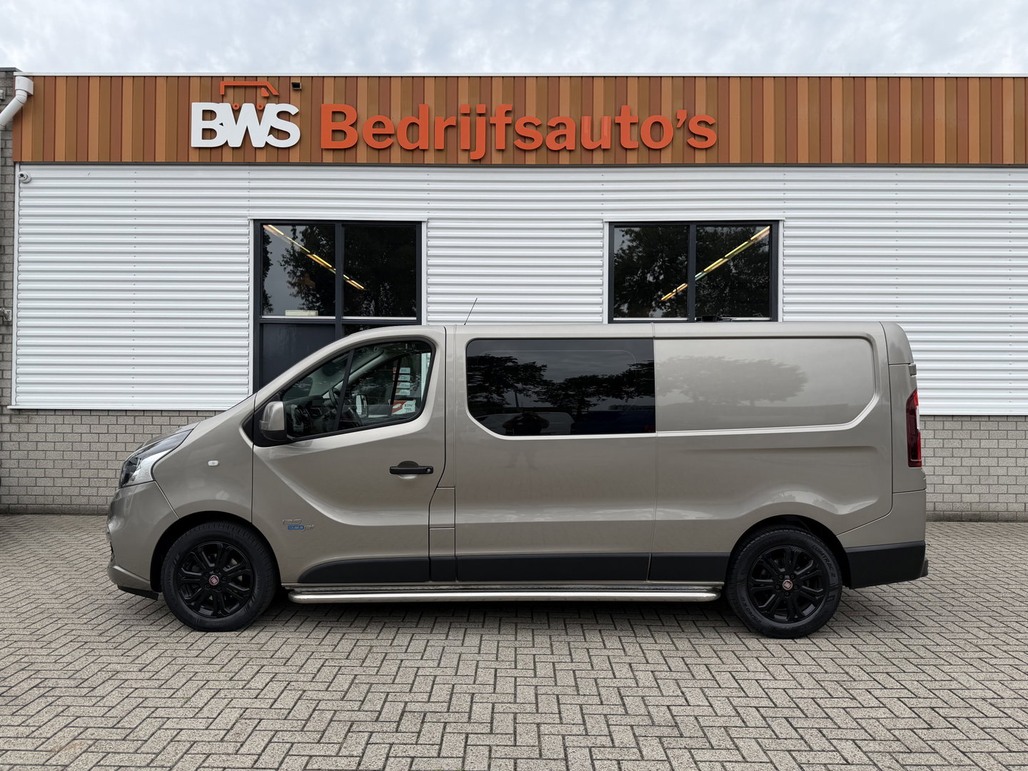 Fiat Talento 1.6 MJ EcoJet 125pk L2H1 DC 5 persoons SX / vaste prijs rijklaar € 15.950 ex btw / lease vanaf € 269 / euro 6 / bpm vrij / airco / cruise / navigatie / trekhaak / camera !