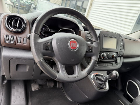 Fiat Talento 1.6 MJ EcoJet 125pk L2H1 DC 5 persoons SX / vaste prijs rijklaar € 15.950 ex btw / lease vanaf € 269 / euro 6 / bpm vrij / airco / cruise / navigatie / trekhaak / camera !