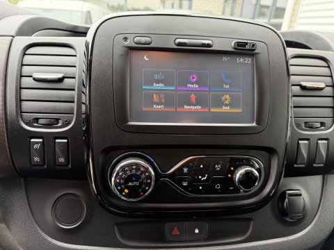 Fiat Talento 1.6 MJ EcoJet 125pk L2H1 DC 5 persoons SX / vaste prijs rijklaar € 15.950 ex btw / lease vanaf € 269 / euro 6 / bpm vrij / airco / cruise / navigatie / trekhaak / camera !
